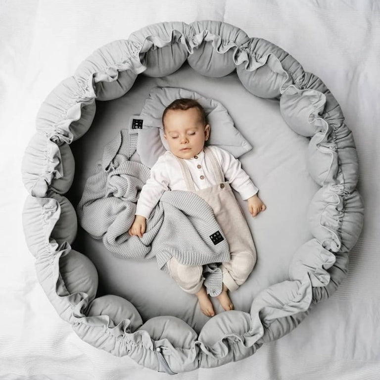 Ullenboom Nid pour bébé cocon blanc/gris 55x95 cm